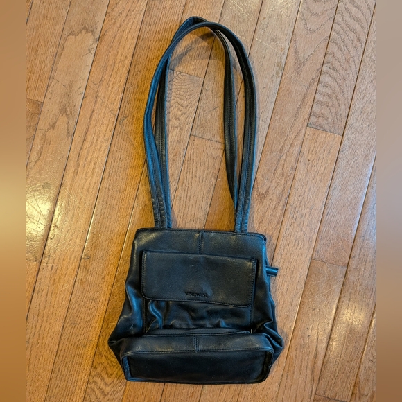 Nine West Handbags - Nine West Leather Shoulder Bag